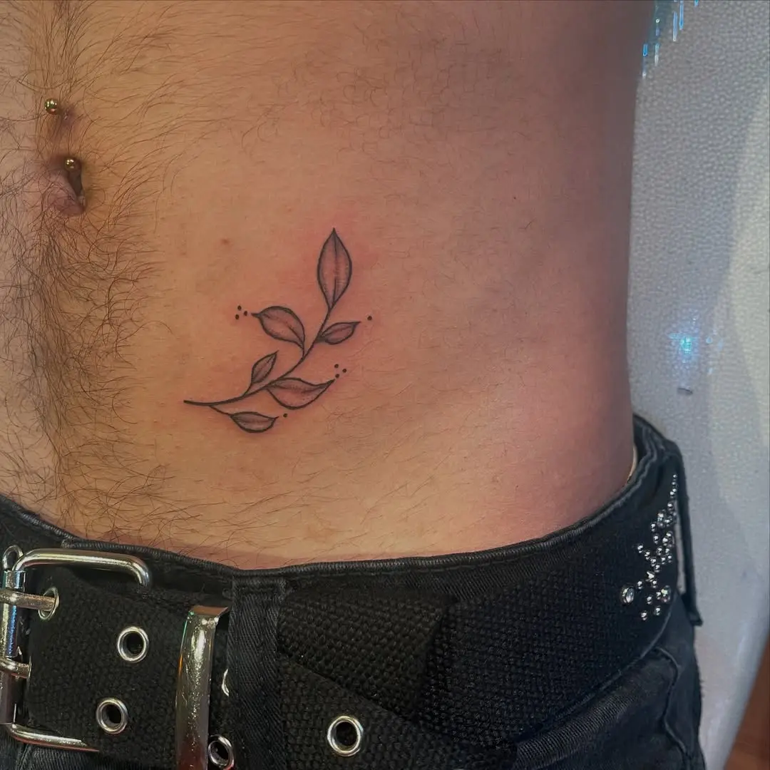 Photo d'un tatouage d'un motif coréen sur une main