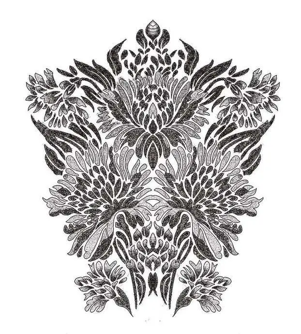 Flash floral pour un dos complet