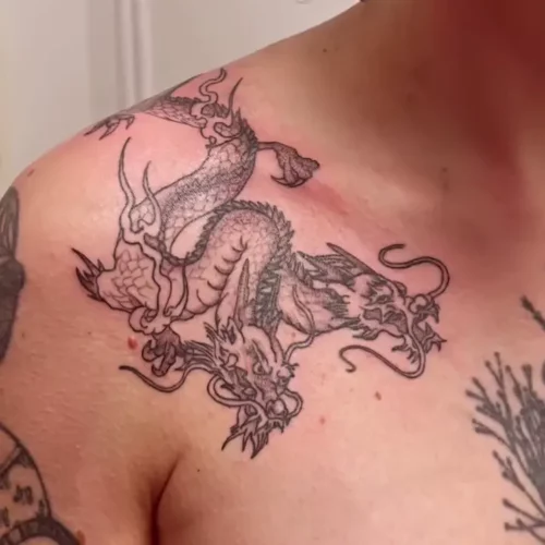 Photo d'un tatouage de dragon